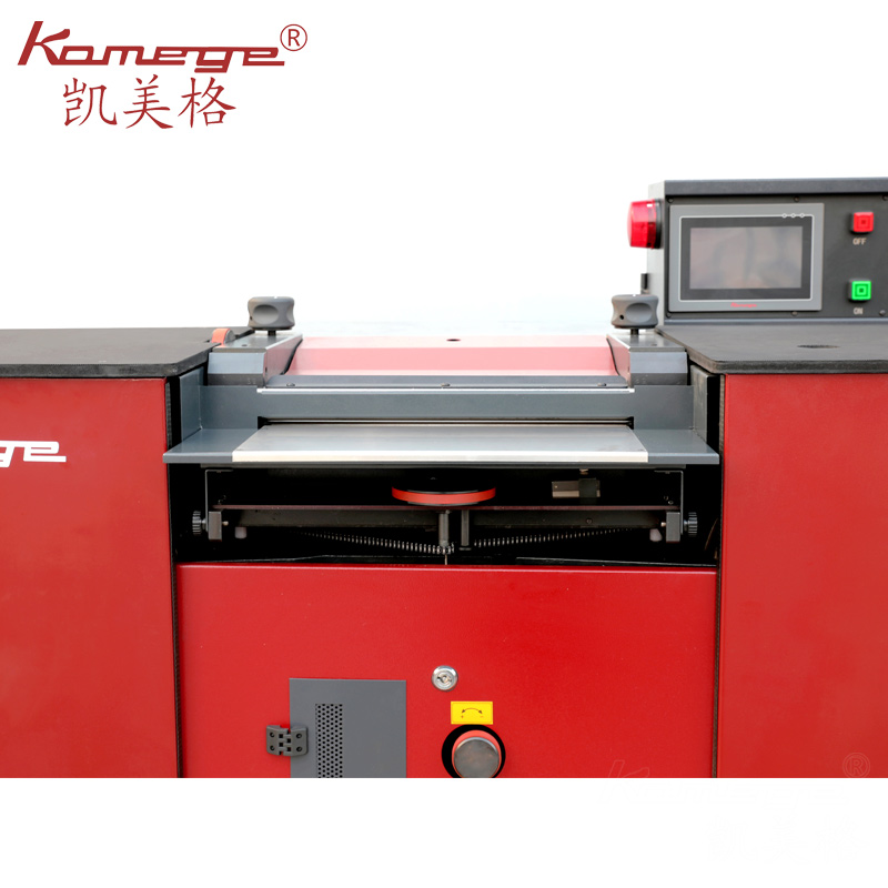 凯美格K420L厂家直销Kamege第三代精密型电脑带刀片皮机大铲片皮机削皮机